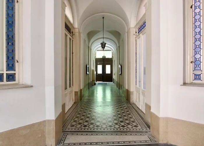 By Hi5- Jozsef Koerut Apartament Budapeszt