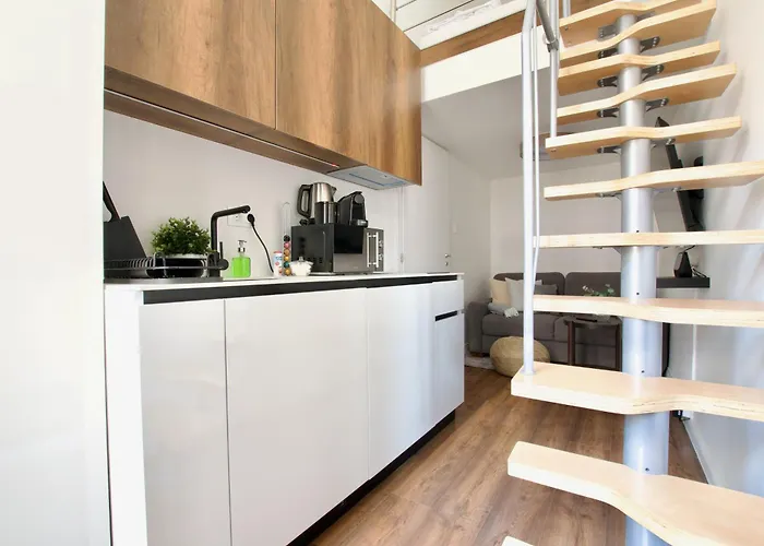 Apartament By Hi5- Jozsef Koerut