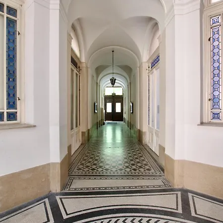 By Hi5- Jozsef Koerut Appartamento Budapest